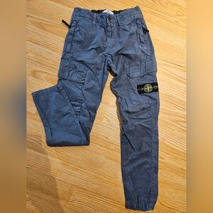 Stone Island Junior slim-cut cargo pants. Size 8